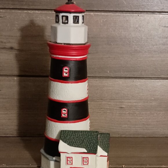 Vintage Lemax Christmas Village Plymouth Corners Lighthouse 1998 No Light Cord - Picture 7 of 10